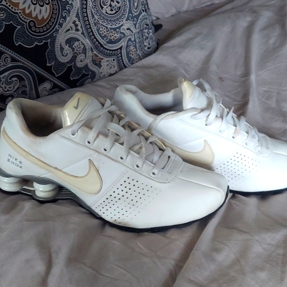 Nike shox all white
